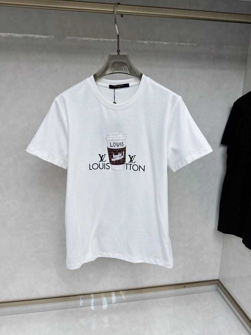 Louis Vuitton T-Shirts Modern 135370