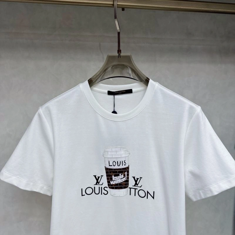Louis Vuitton T-Shirts Modern 135370