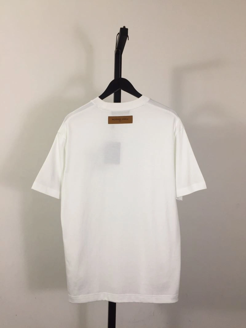 Tailored Louis Vuitton T-Shirts 135363
