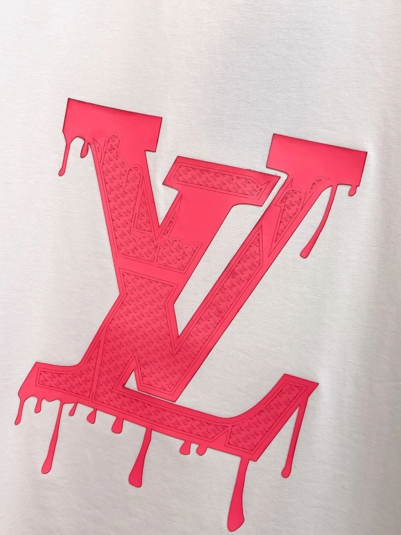 SmoothTexture Louis Vuitton T-Shirts 135371