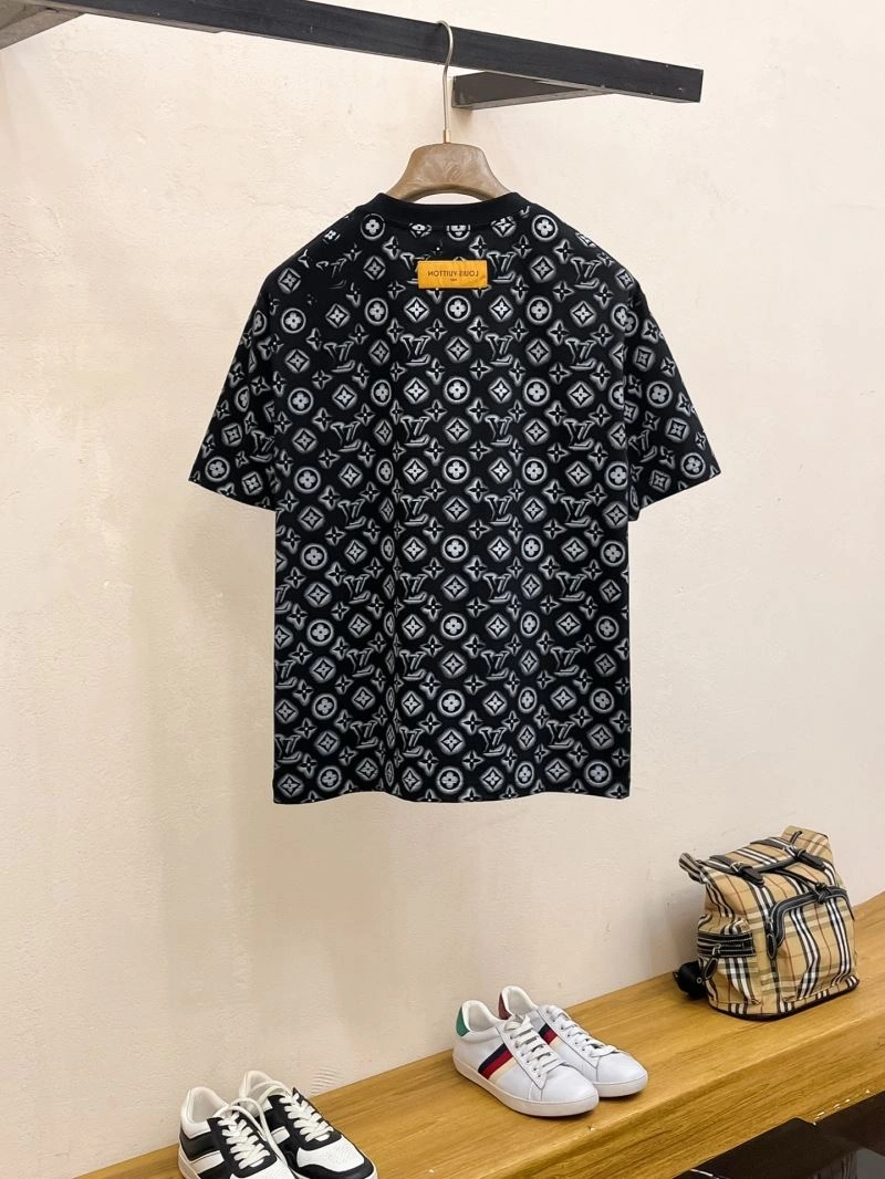 Louis Vuitton T-Shirts Attractive 135357