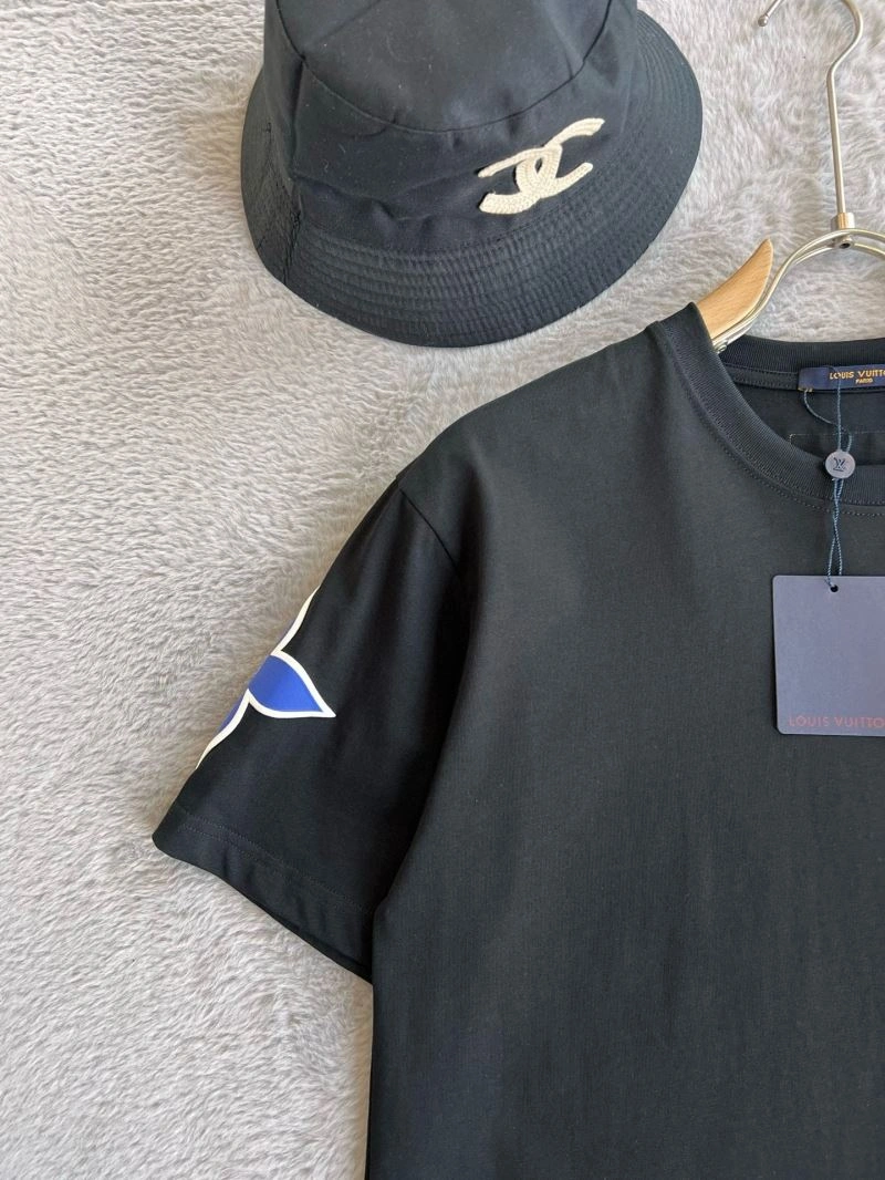 OnTrend Louis Vuitton T-Shirts 135356