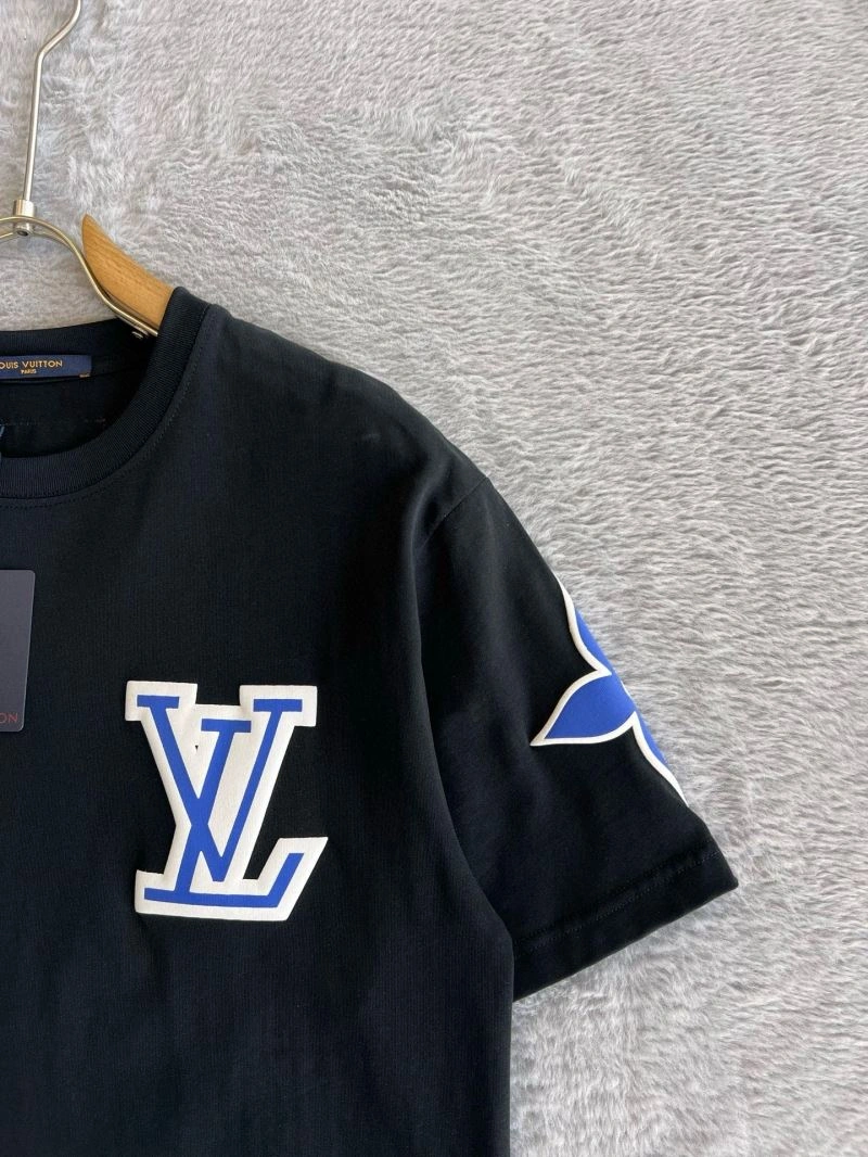 OnTrend Louis Vuitton T-Shirts 135356