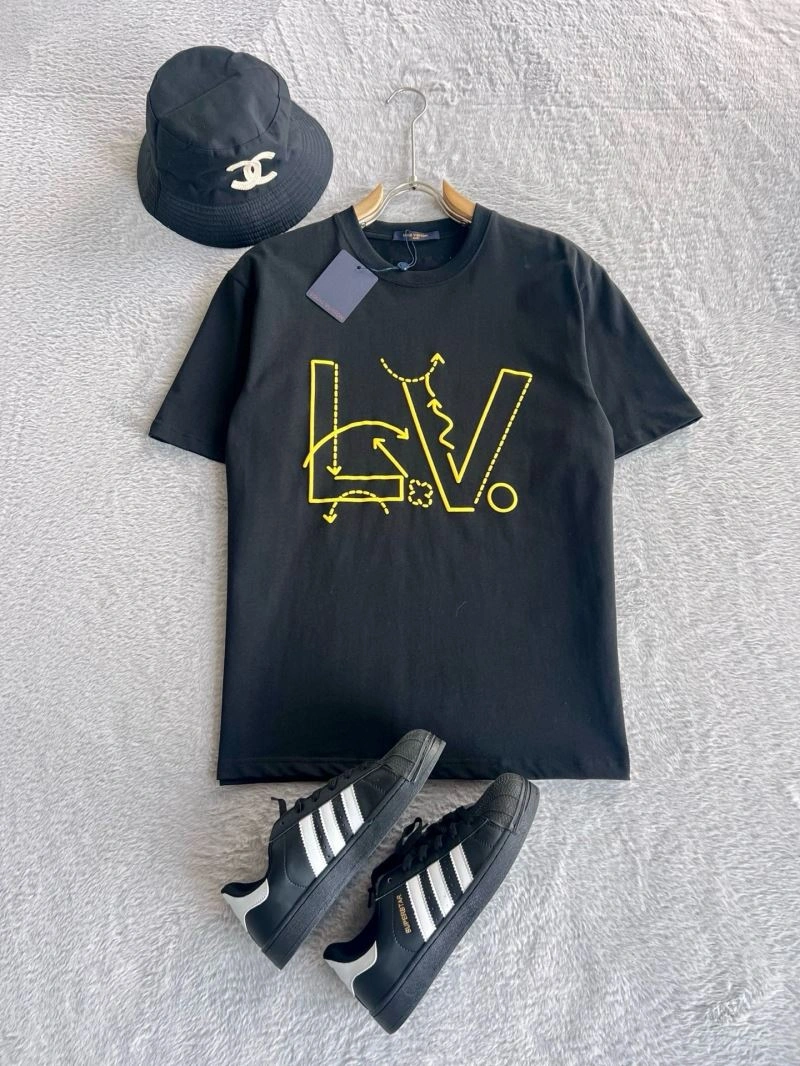 Soft Louis Vuitton T-Shirts 135355