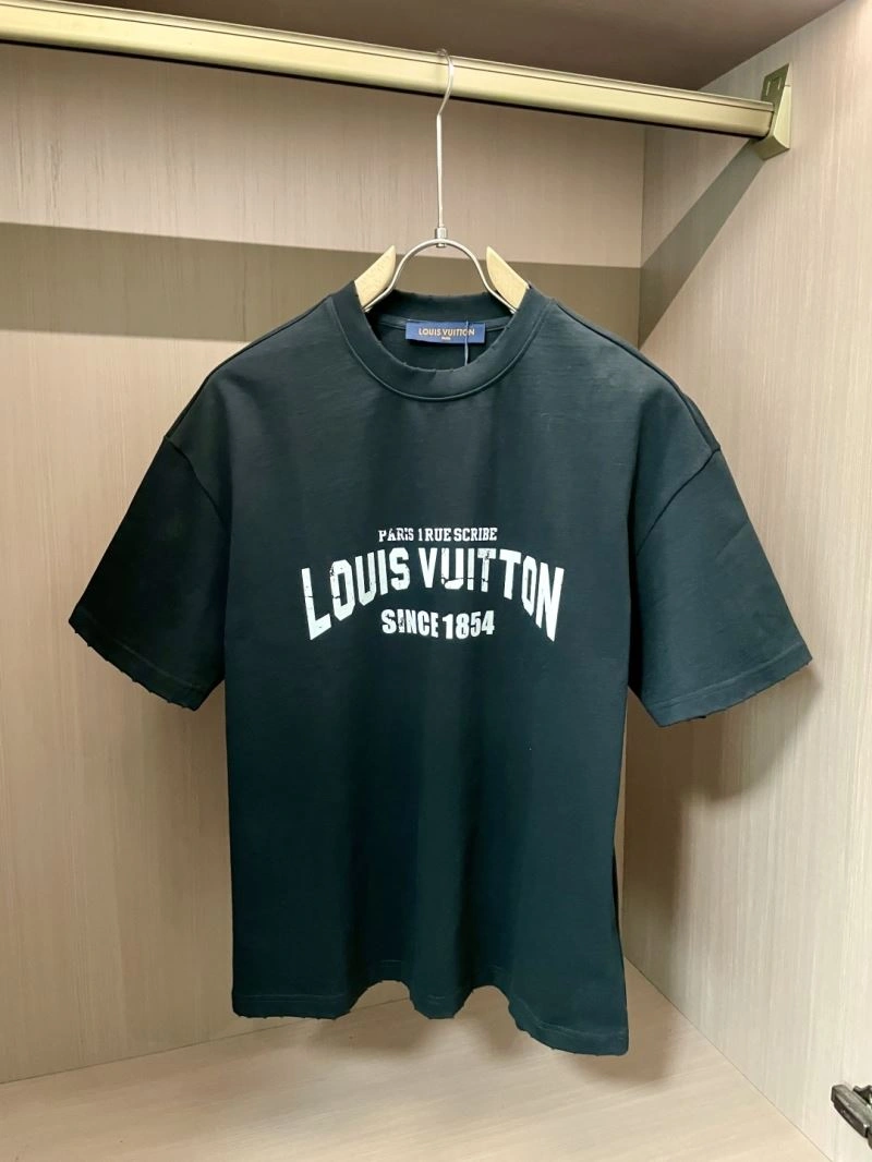 Louis Vuitton T-Shirts FastDry 135351