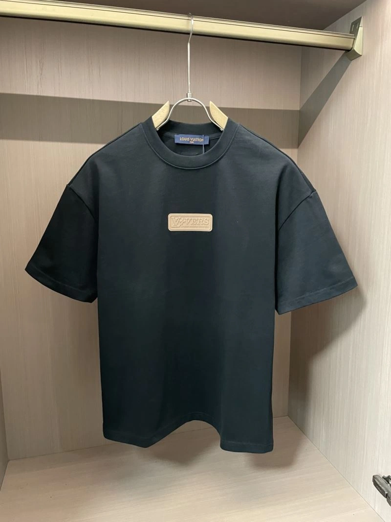 RelaxedFit Louis Vuitton T-Shirts 135387