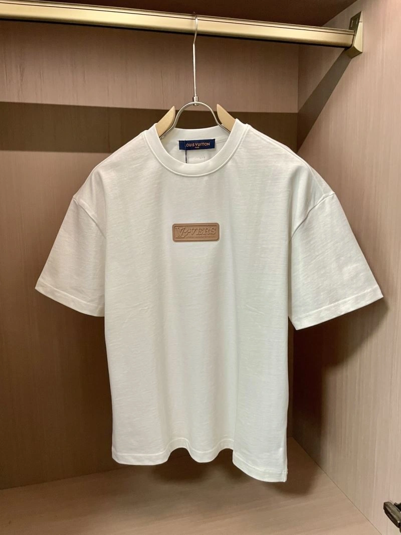 RelaxedFit Louis Vuitton T-Shirts 135387