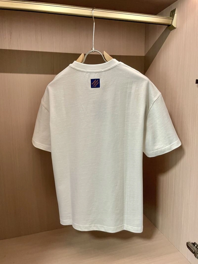 RelaxedFit Louis Vuitton T-Shirts 135387