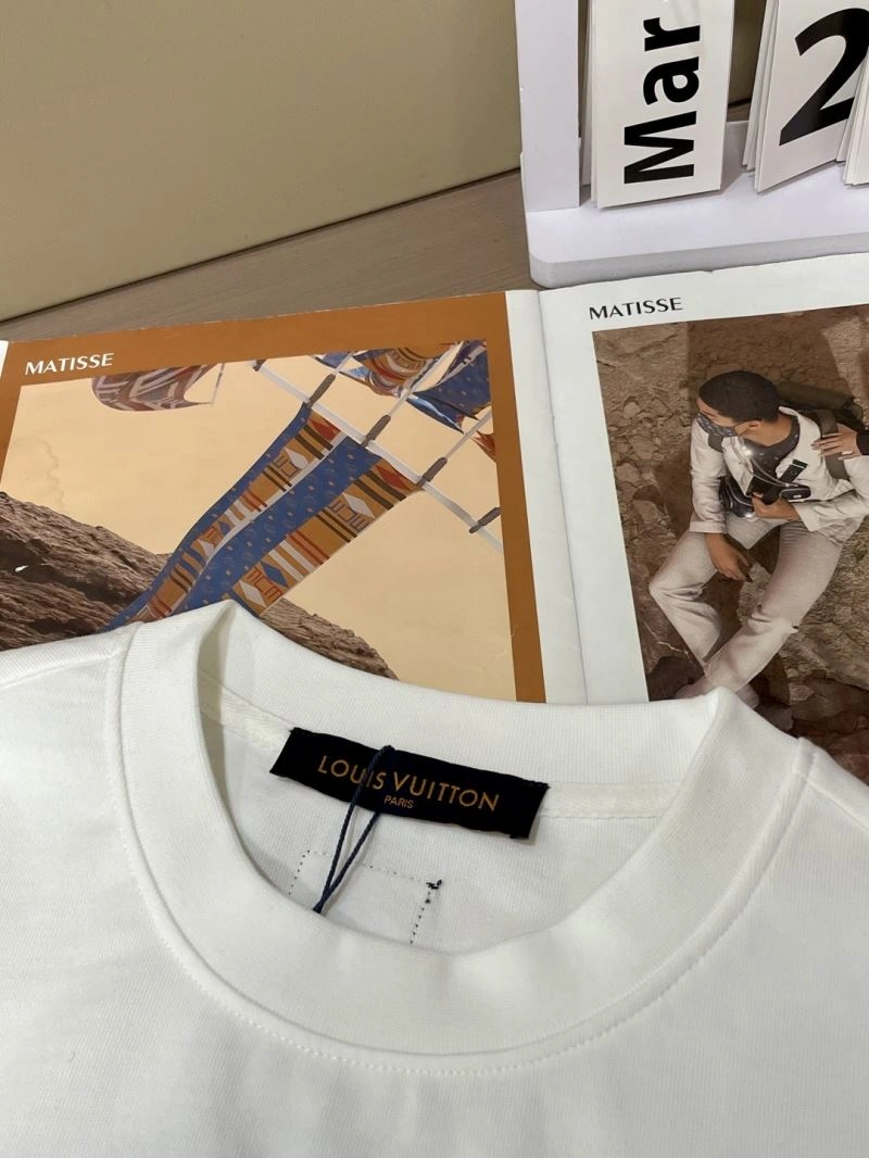Louis Vuitton T-Shirts TechFriendly 135350