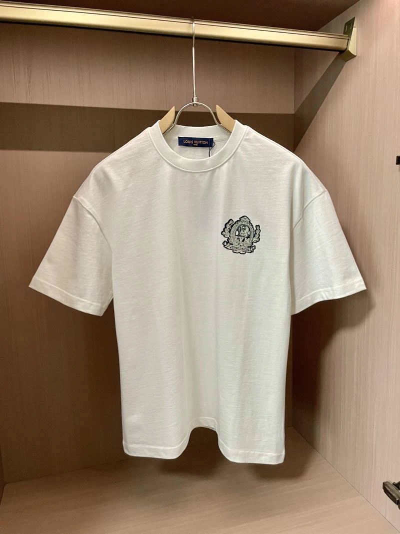 Louis Vuitton T-Shirts UrbanStyle 135347