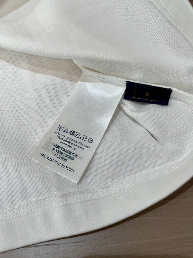 Louis Vuitton T-Shirts UrbanStyle 135347