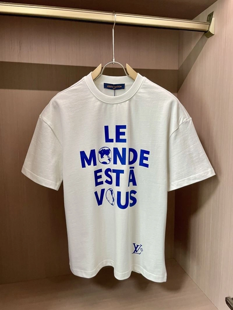 DailyWear Louis Vuitton T-Shirts 135346