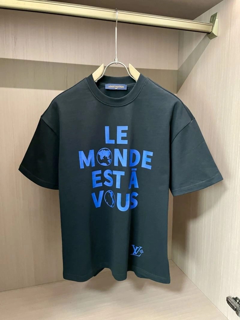 DailyWear Louis Vuitton T-Shirts 135346
