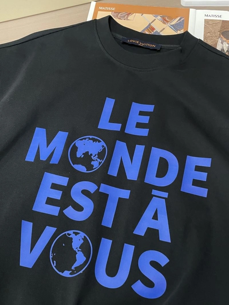DailyWear Louis Vuitton T-Shirts 135346