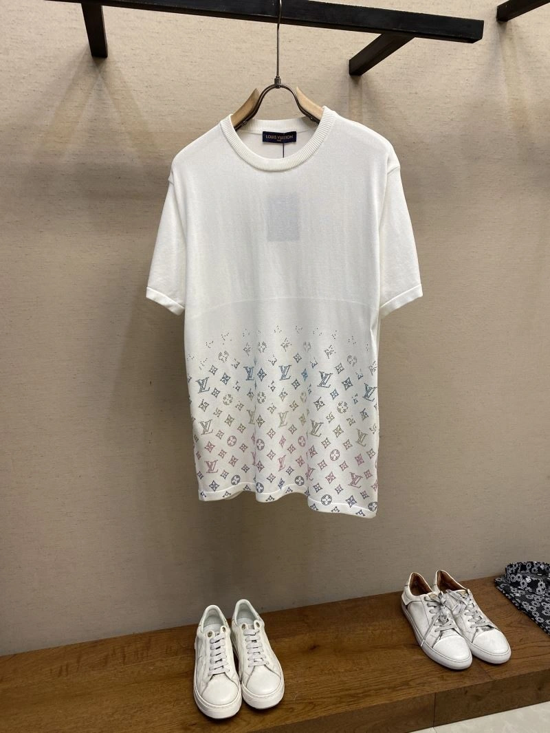 OnTrend Louis Vuitton T-Shirts 135348