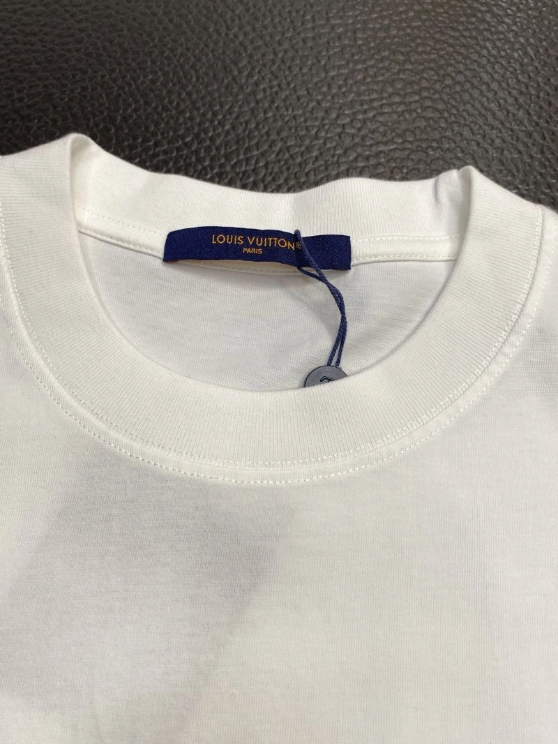 Louis Vuitton T-Shirts Premium 135344