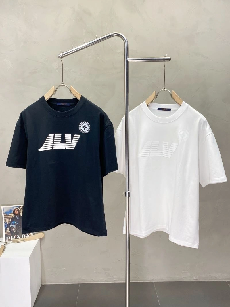 Louis Vuitton T-Shirts Breathable 135331