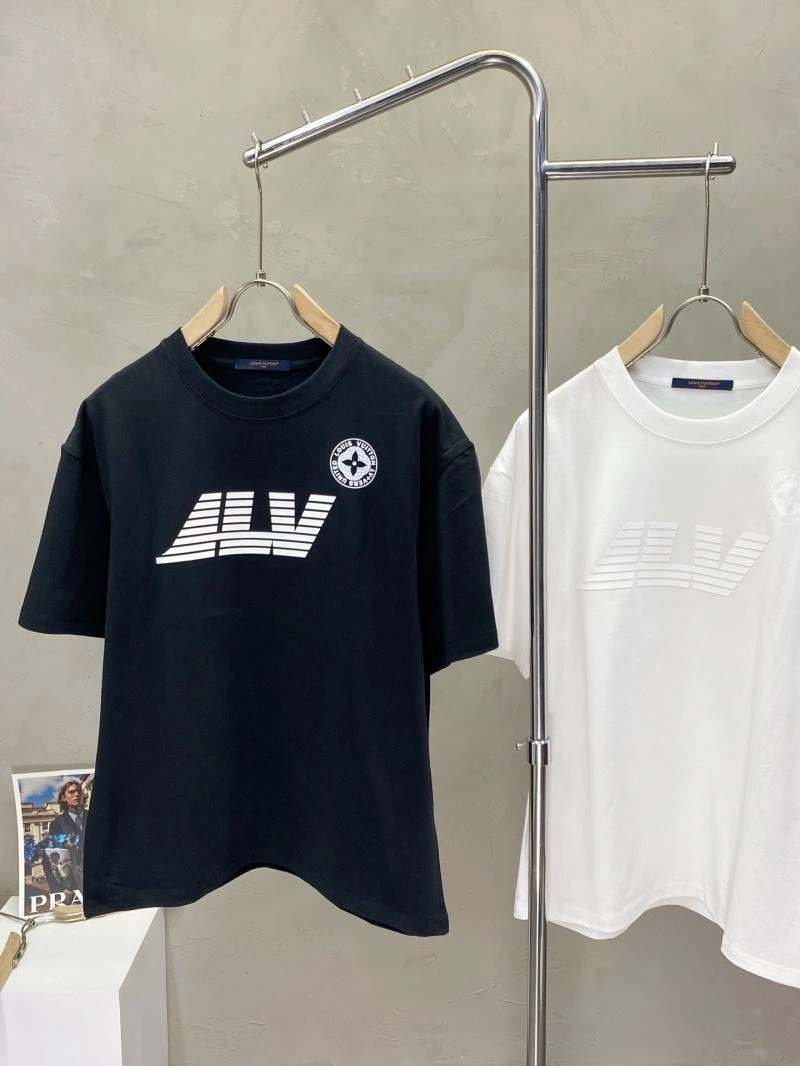 Louis Vuitton T-Shirts Breathable 135331