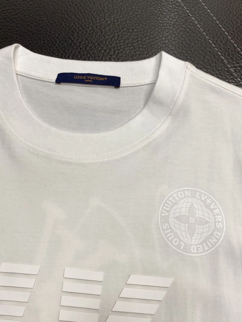Louis Vuitton T-Shirts Breathable 135331