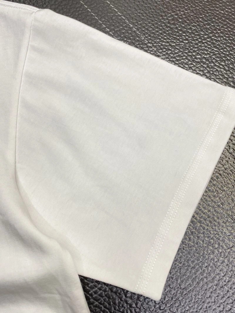 Louis Vuitton T-Shirts Breathable 135331