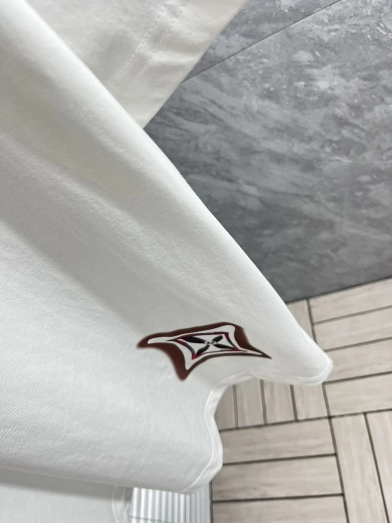 EasyMatch Louis Vuitton T-Shirts 135327