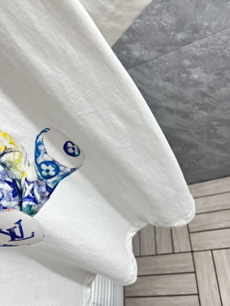 Louis Vuitton T-Shirts Contemporary 135322