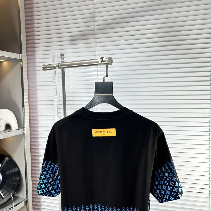 Louis Vuitton T-Shirts Colorful 135319