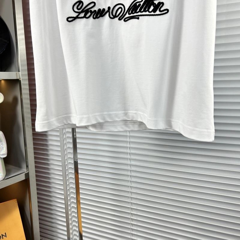 Louis Vuitton T-Shirts EasyCare 135328