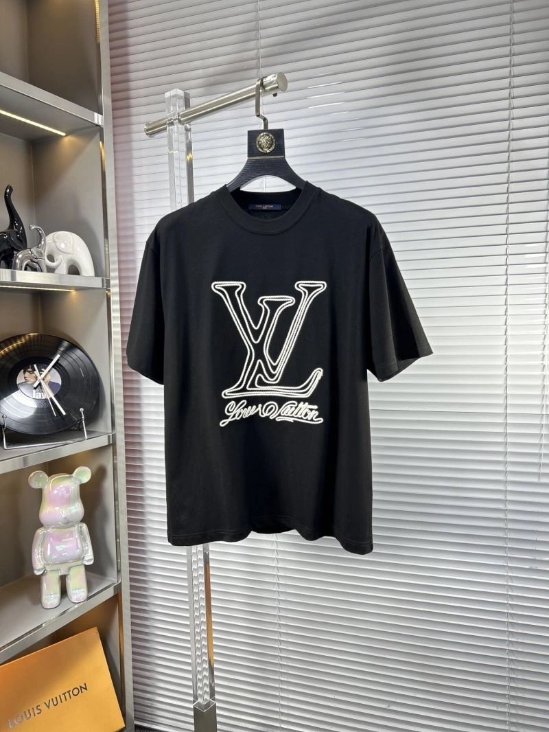Louis Vuitton T-Shirts Bold 135336