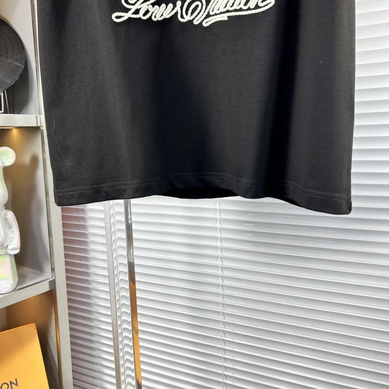 Louis Vuitton T-Shirts Bold 135336