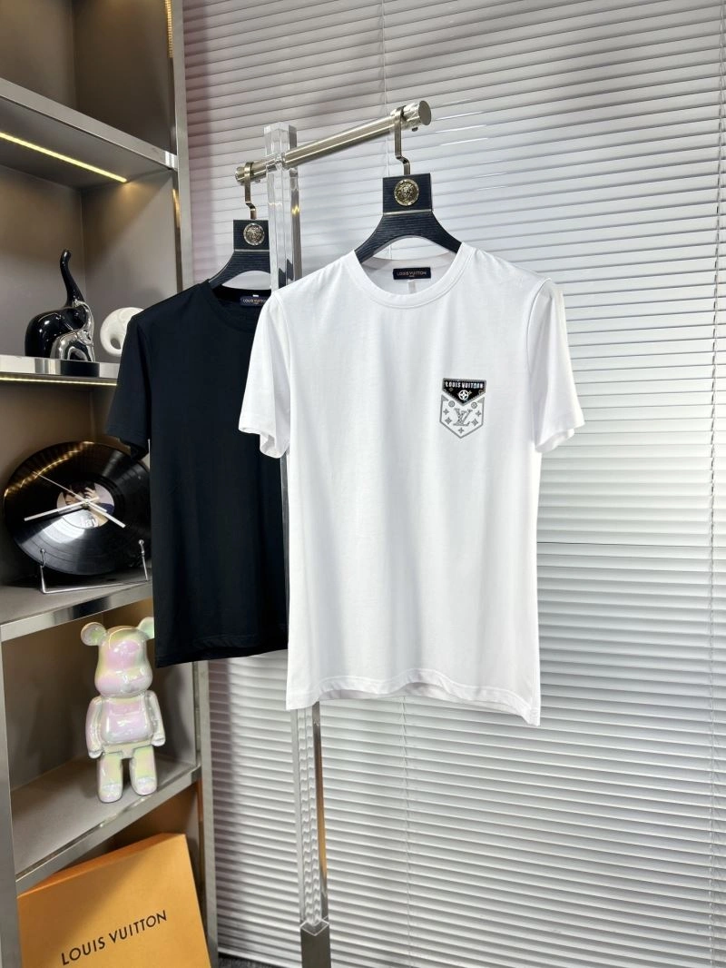 SmartChoice Louis Vuitton T-Shirts 135333