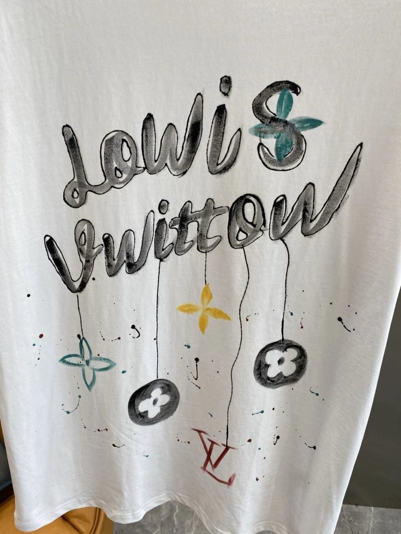 Louis Vuitton T-Shirts GoAnywhere 135325