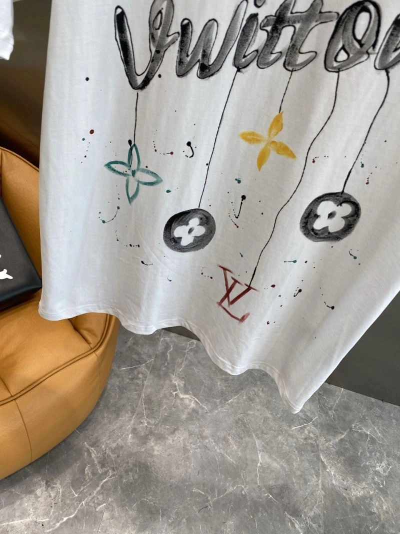 Louis Vuitton T-Shirts GoAnywhere 135325