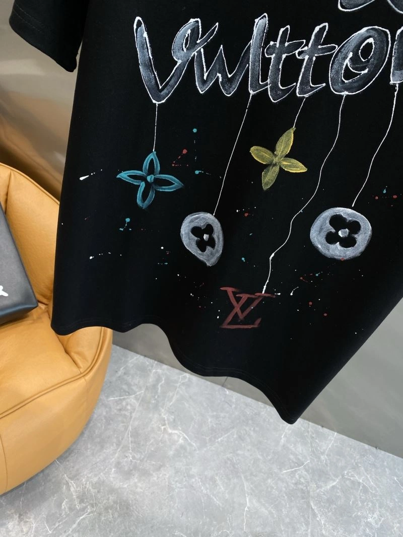 Louis Vuitton T-Shirts HighQuality 135339