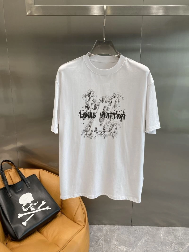 SmoothTexture Louis Vuitton T-Shirts 135315