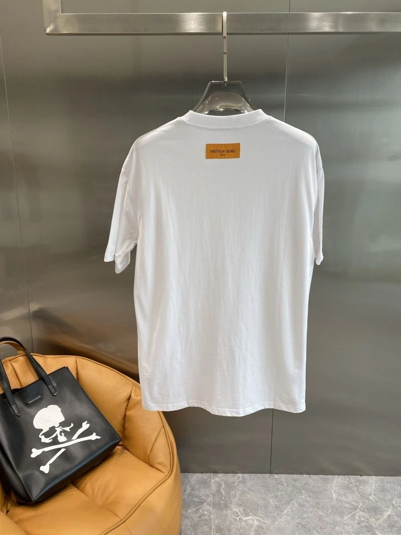 SmoothTexture Louis Vuitton T-Shirts 135315