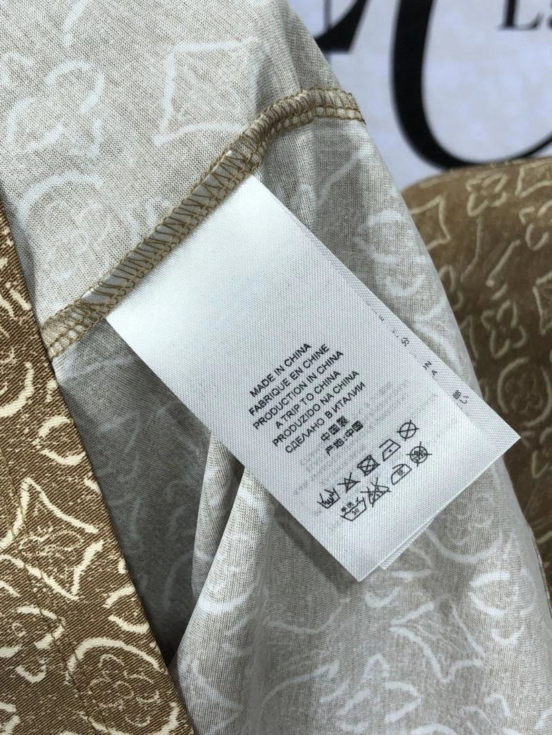 Louis Vuitton T-Shirts Thermal 135337