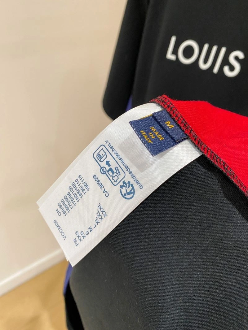 Louis Vuitton T-Shirts Casual 135324