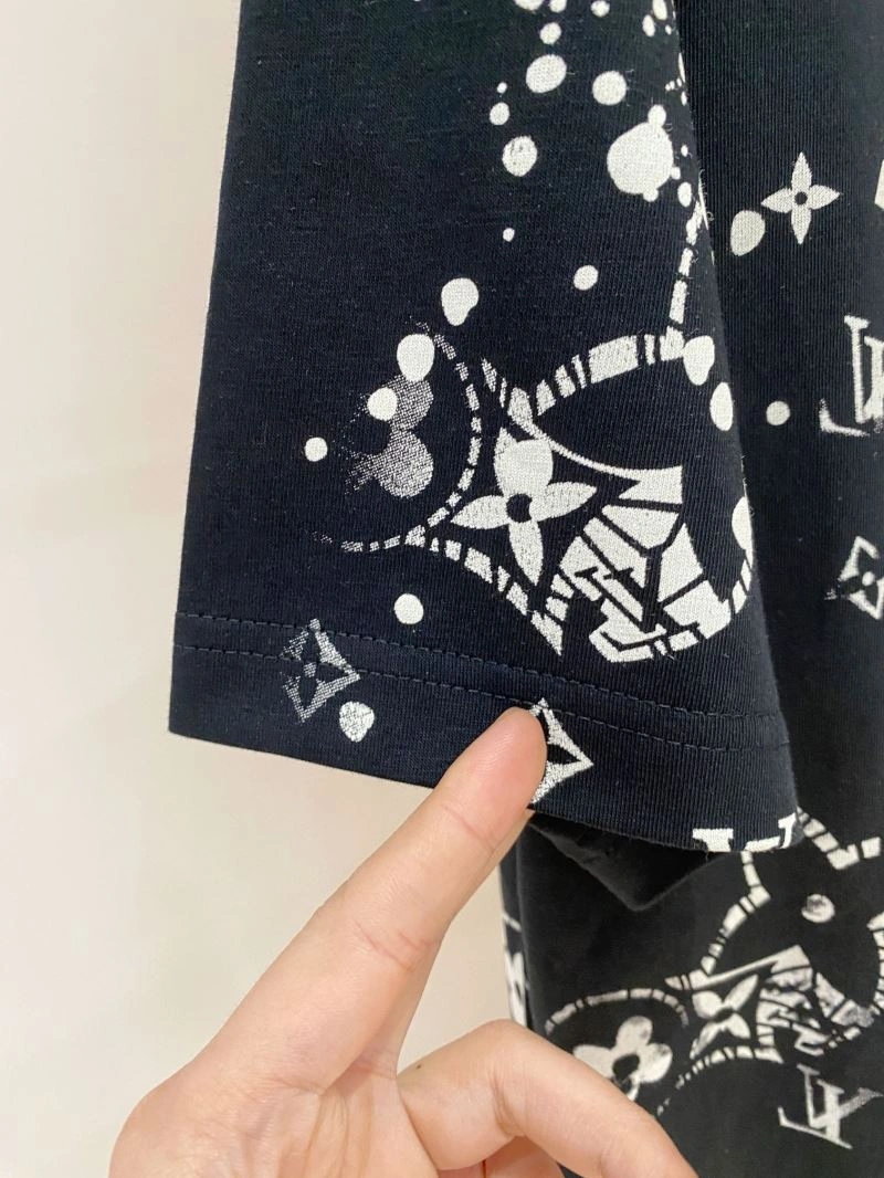 Louis Vuitton T-Shirts Reliable 135340