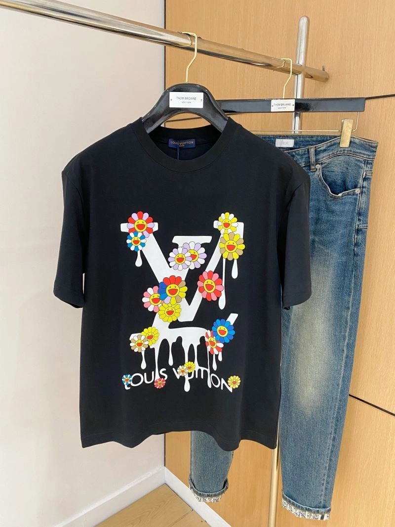 Louis Vuitton T-Shirts Bold 135308