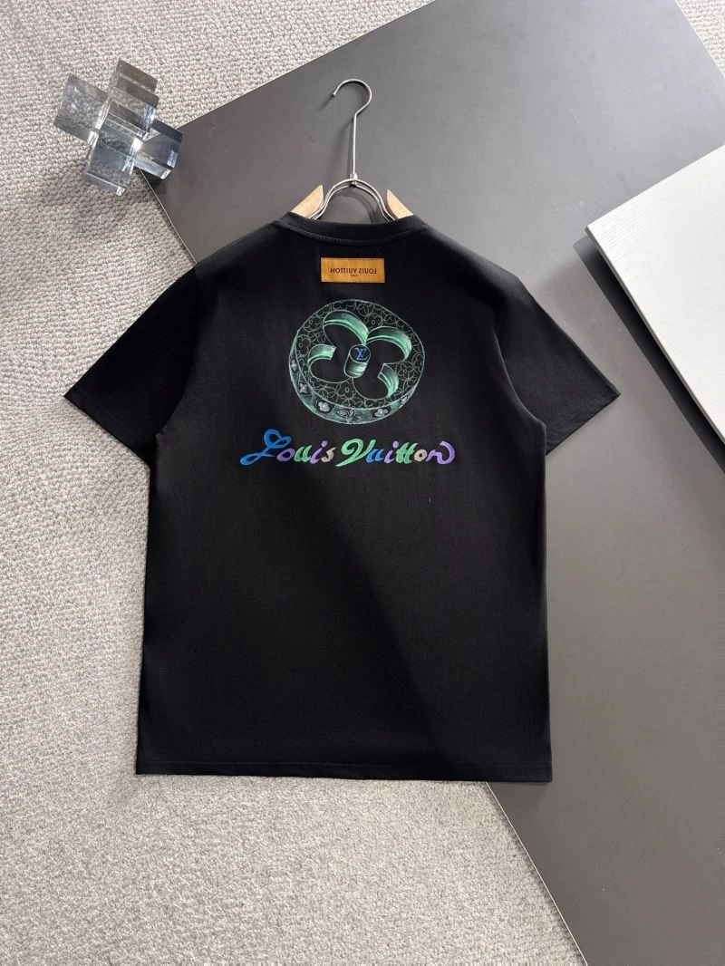 Louis Vuitton T-Shirts Flexible 135306