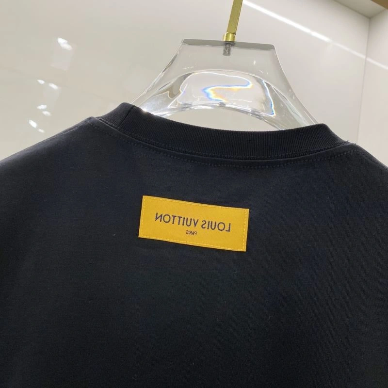 Louis Vuitton T-Shirts Supportive 135307
