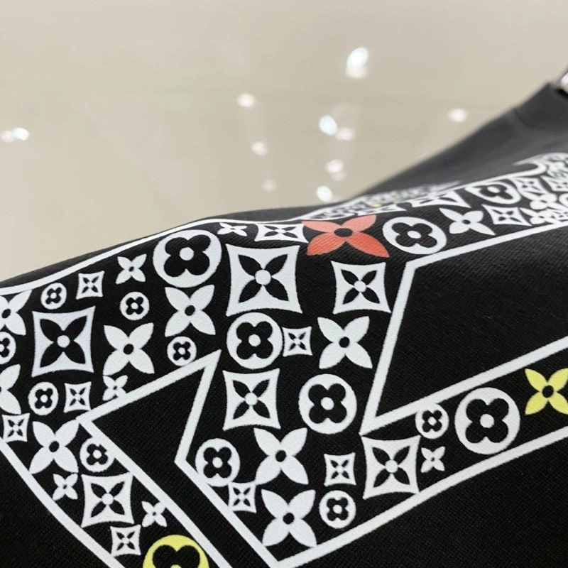 Louis Vuitton T-Shirts Supportive 135307