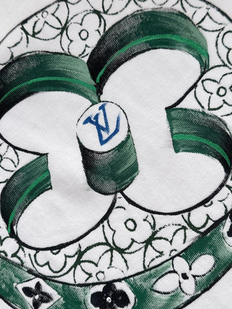 Resilient Louis Vuitton T-Shirts 135305