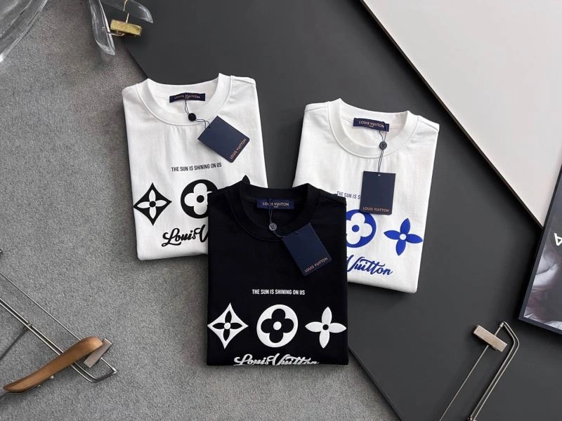 Louis Vuitton T-Shirts WellDesigned 135287