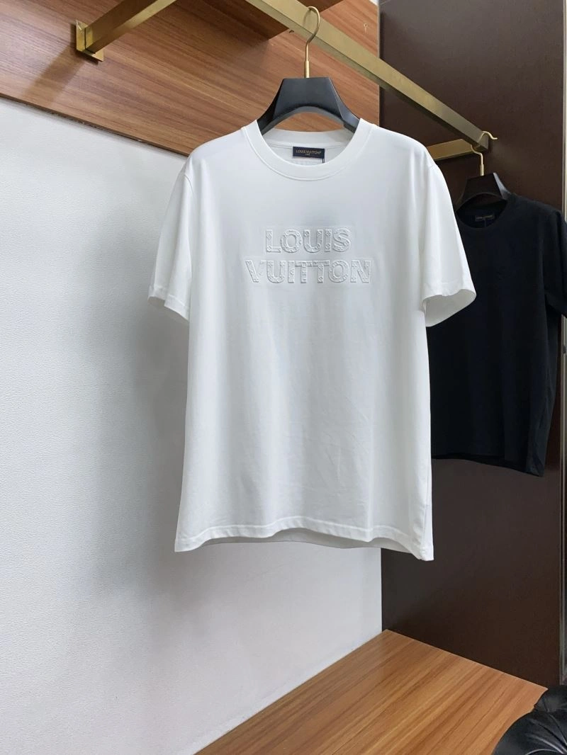 WeatherProof Louis Vuitton T-Shirts 135286