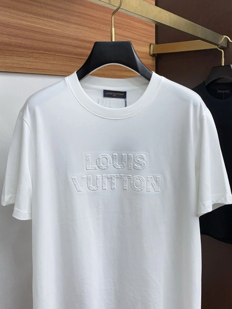 WeatherProof Louis Vuitton T-Shirts 135286