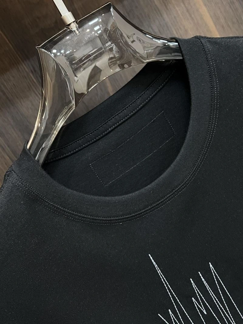 Unisex Louis Vuitton T-Shirts 135290