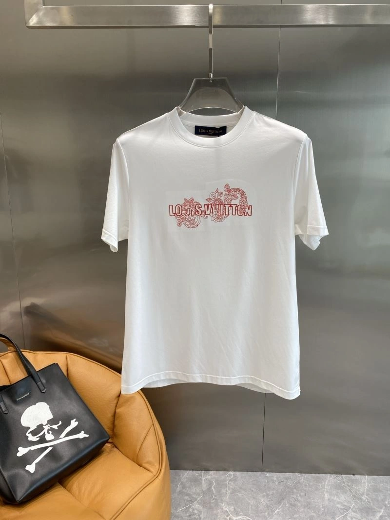 Popular Louis Vuitton T-Shirts 135299