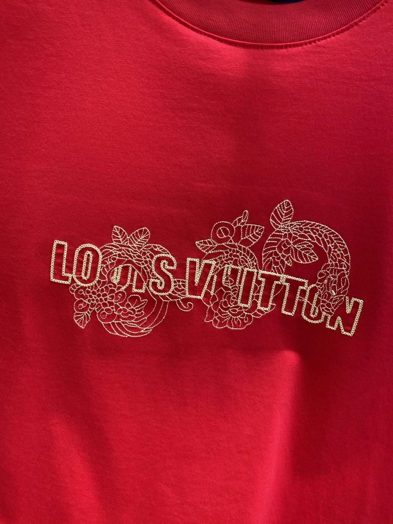 Snug Louis Vuitton T-Shirts 135266